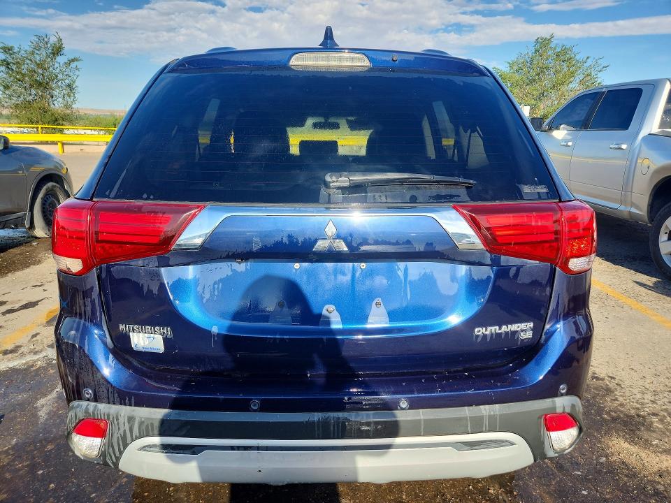 65706256 :رقم المزاد ، JA4AZ3A3XKZ008698 vin ، 2019 Mitsubishi Outlander مزاد بيع