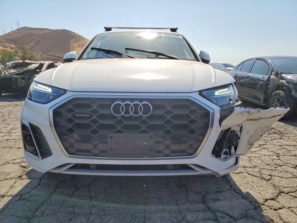 Продаж на аукціоні авто 2022 Audi Q5, vin: WA1GAAFYXN2078175, номер лоту: 64656936