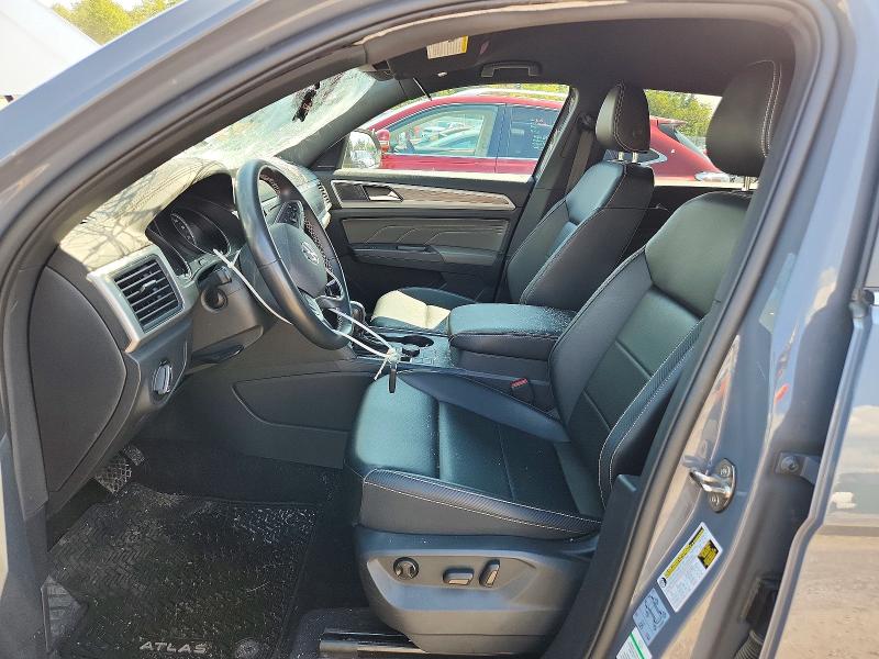 66598546 :رقم المزاد ، 1V2LC2CA0MC227227 vin ، 2021 Volkswagen Atlas Cross Sport مزاد بيع