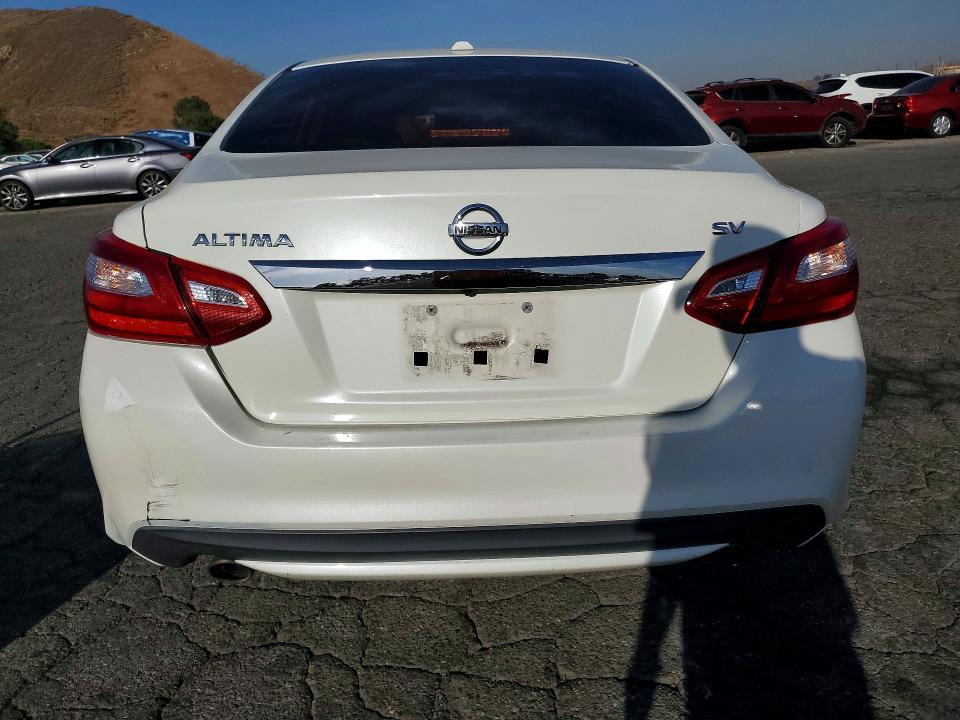 2016 Nissan Altima მანქანა იყიდება აუქციონზე, vin: 1N4AL3AP1GC243727, აუქციონის ნომერი: 66575156