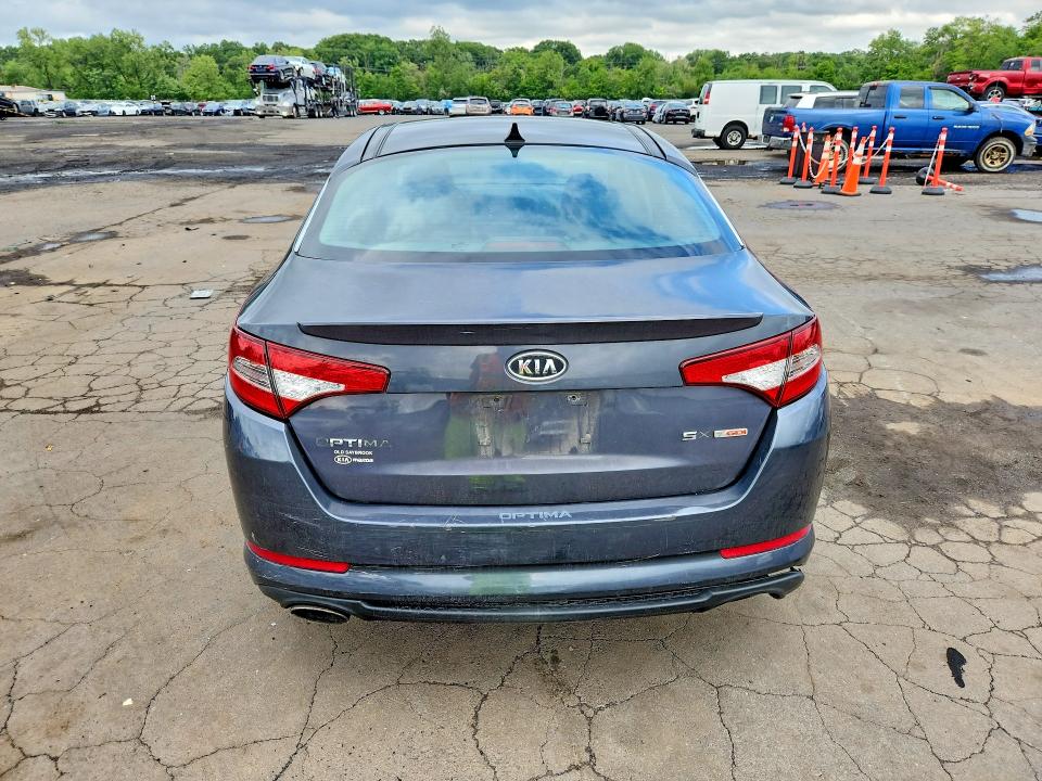 63363666 :رقم المزاد ، KNAGR4A61B5138986 vin ، 2011 Kia Optima مزاد بيع