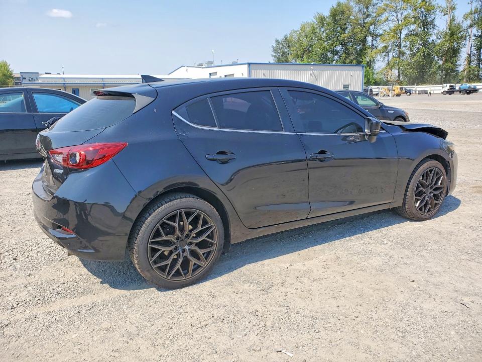 2017 Mazda 3 მანქანა იყიდება აუქციონზე, vin: 3MZBN1M3XHM130698, აუქციონის ნომერი: 65015696