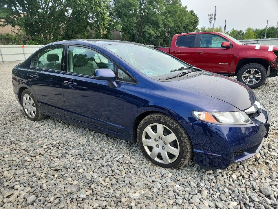64217336 :رقم المزاد ، 2HGFA1E59AH551012 vin ، 2010 Honda Civic مزاد بيع