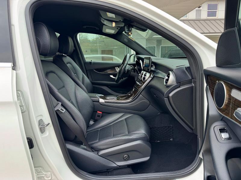 66790486 :رقم المزاد ، W1N0G8EB2LF780517 vin ، 2020 Mercedes-benz Glc مزاد بيع