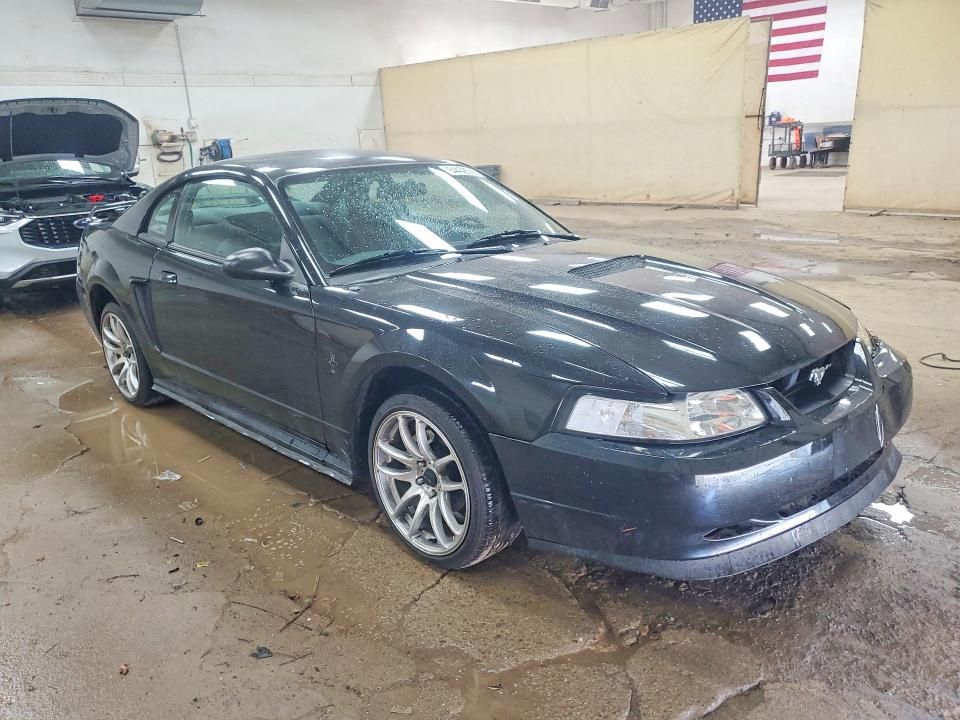 64438566 :رقم المزاد ، 1FAFP40411F230537 vin ، 2001 Ford Mustang مزاد بيع