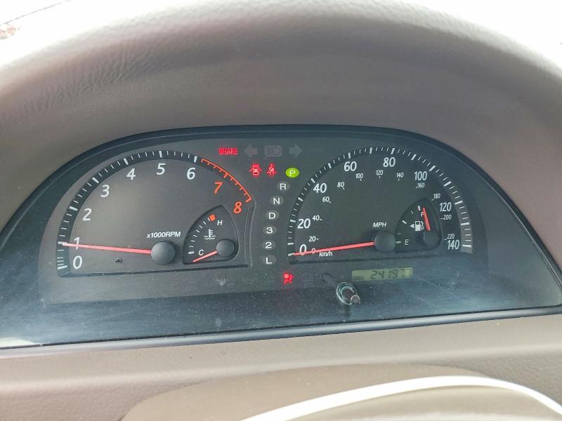 2004 Toyota Camry მანქანა იყიდება აუქციონზე, vin: 4T1BF32K74U571504, აუქციონის ნომერი: 66943926