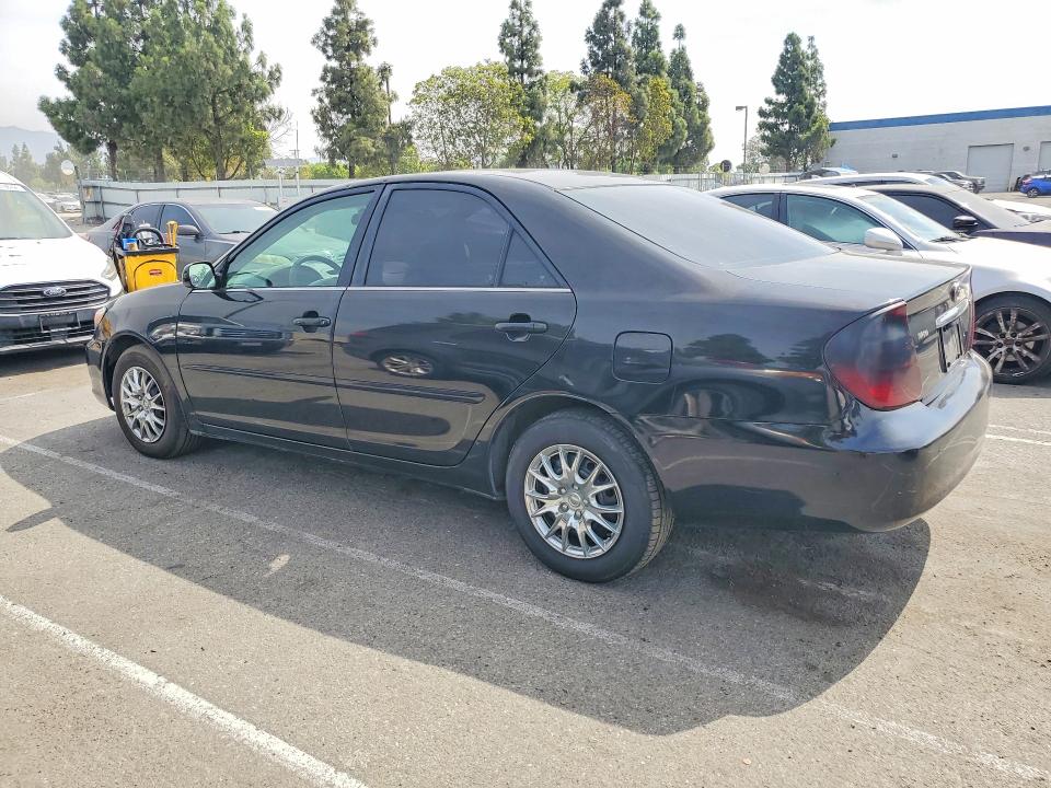 Продаж на аукціоні авто 2002 Toyota Camry, vin: 4T1BE32K82U074025, номер лоту: 64704736