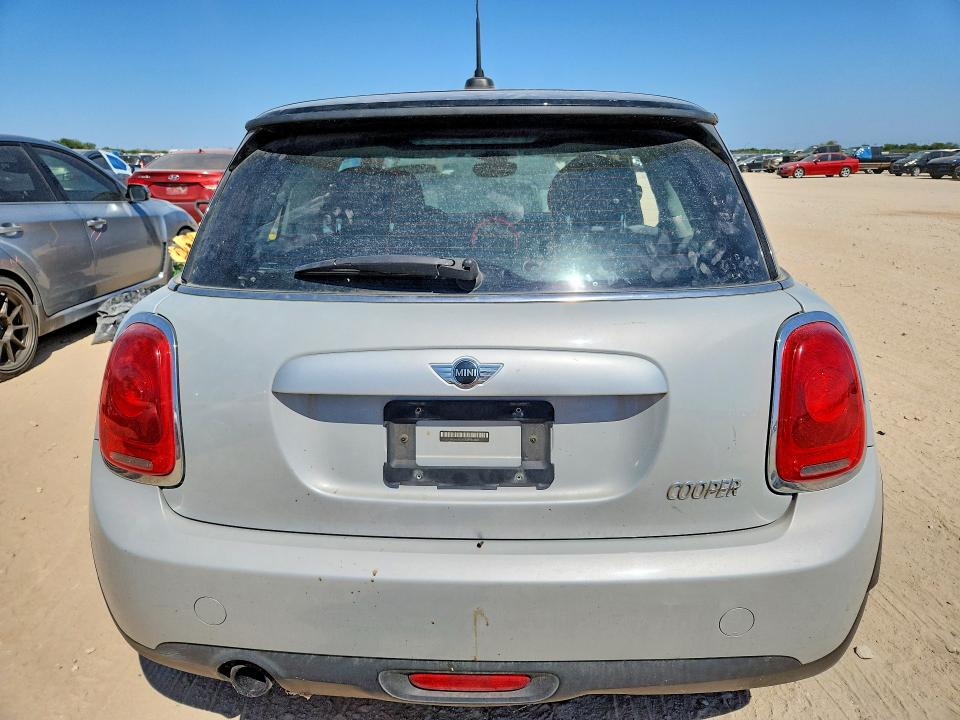 2015 Mini Cooper მანქანა იყიდება აუქციონზე, vin: WMWXM5C52FT942028, აუქციონის ნომერი: 65326276
