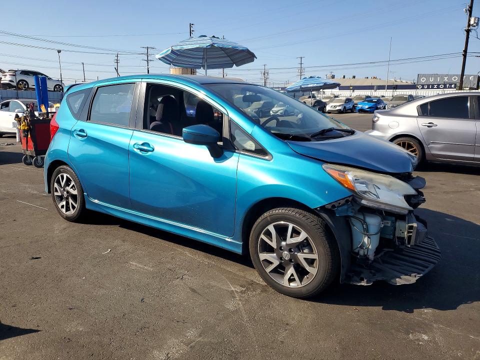 2015 Nissan Versa Note მანქანა იყიდება აუქციონზე, vin: 3N1CE2CP1FL392097, აუქციონის ნომერი: 64439256