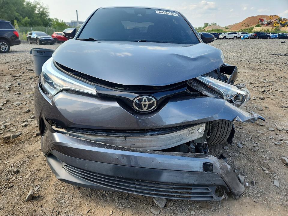 Продажа на аукционе авто 2018 Toyota C-hr, vin: NMTKHMBX0JR017140, номер лота: 65303756