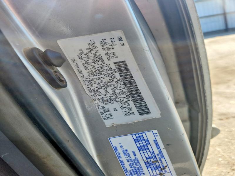 2004 Toyota Sienna მანქანა იყიდება აუქციონზე, vin: 5TDZA23C14S121466, აუქციონის ნომერი: 64781736
