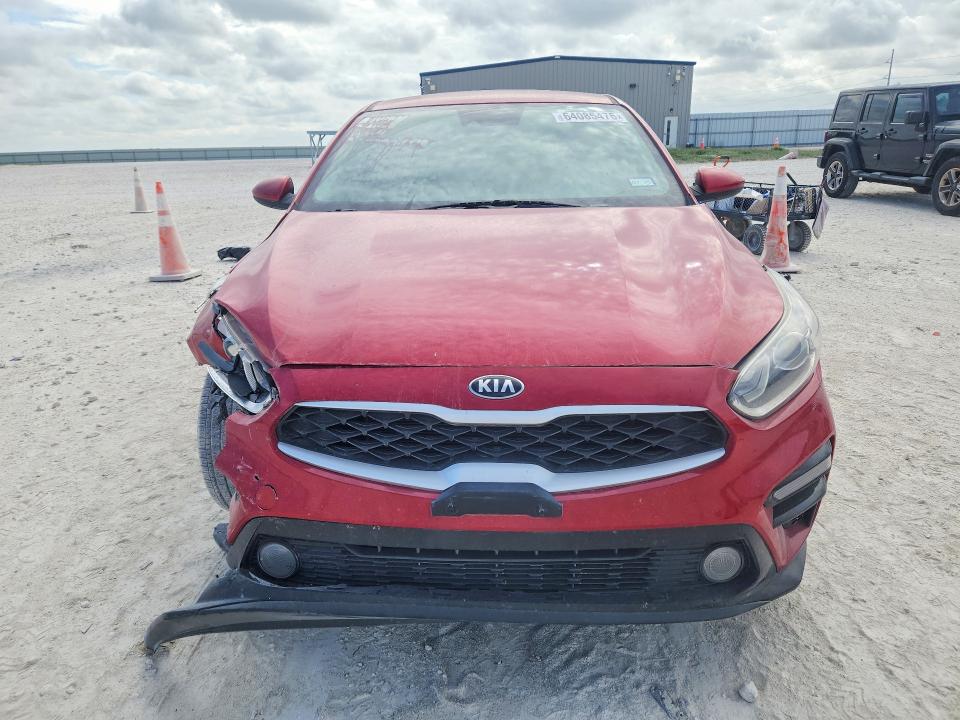 64085476 :رقم المزاد ، 3KPF24AD6ME387700 vin ، 2021 Kia Forte مزاد بيع
