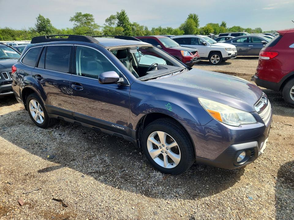 Продажа на аукционе авто 2014 Subaru Outback, vin: 4S4BRCLC7E3209789, номер лота: 64439516