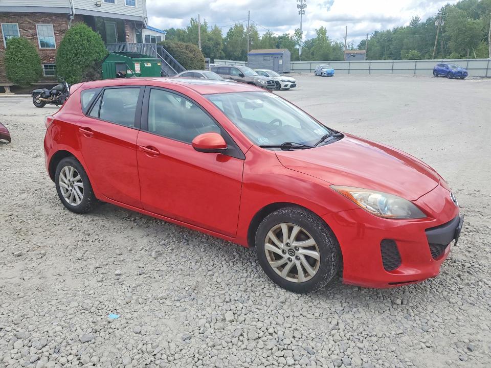 64322136 :رقم المزاد ، JM1BL1MP0D1823119 vin ، 2013 Mazda 3 مزاد بيع
