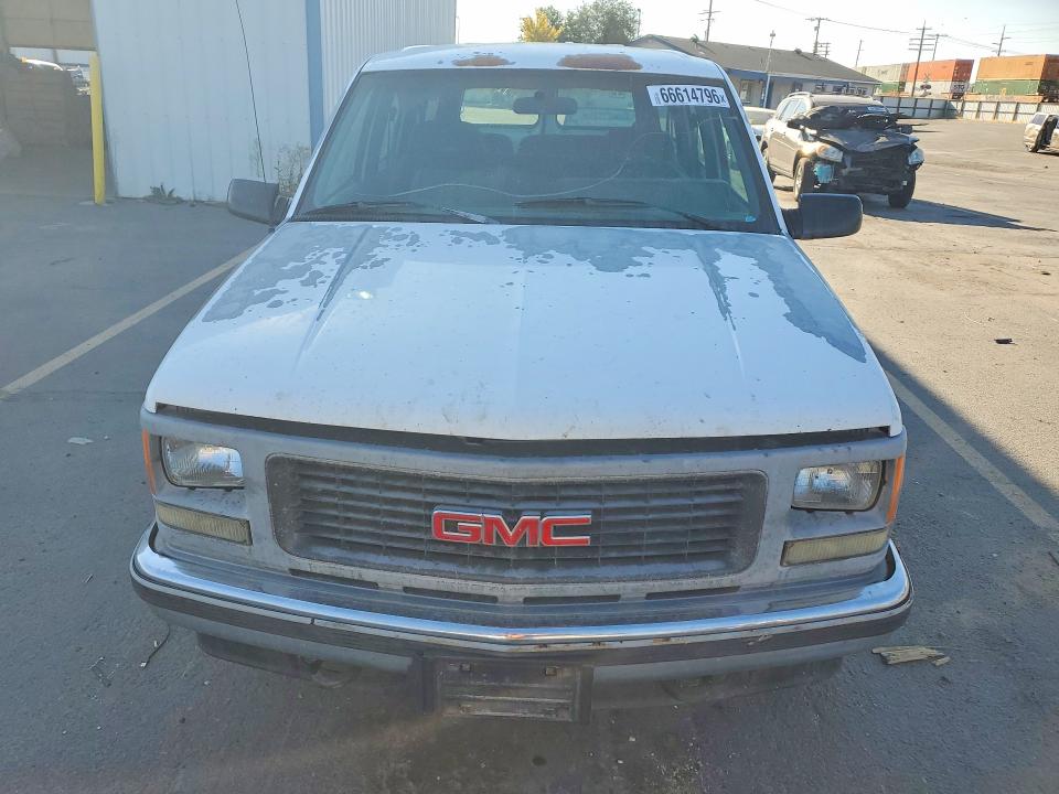 66614796 :رقم المزاد ، 1GKEC16K5RJ703455 vin ، 1994 Gmc Suburban مزاد بيع