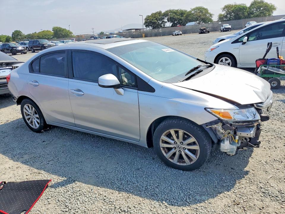 2012 Honda Civic მანქანა იყიდება აუქციონზე, vin: 19XFB2F99CE363706, აუქციონის ნომერი: 64444086