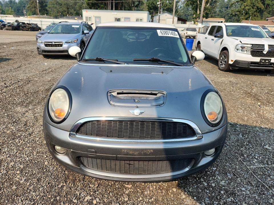 Продажа на аукционе авто 2007 Mini Cooper, vin: WMWMF73557TL85058, номер лота: 63801406