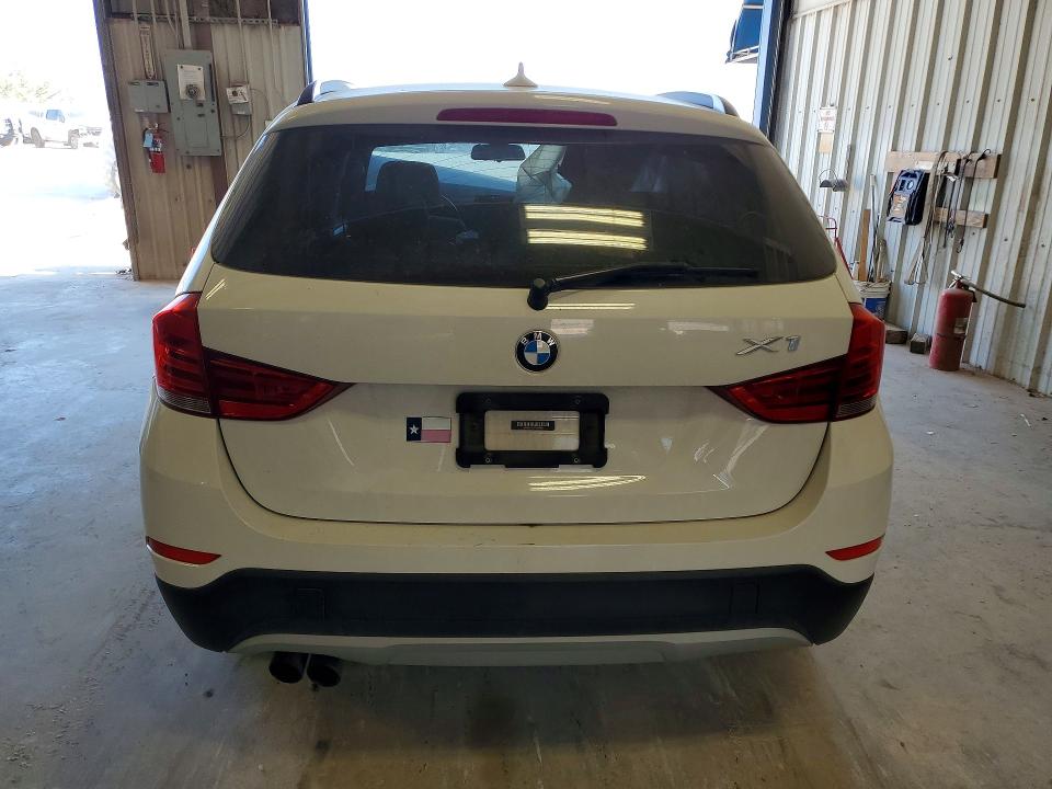63569726 :رقم المزاد ، WBAVL1C58FVY33788 vin ، 2015 Bmw X1 مزاد بيع