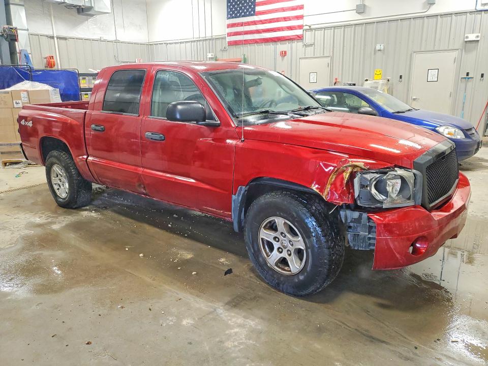 63777846 :رقم المزاد ، 1D7HW48N06S708017 vin ، 2006 Dodge Dakota مزاد بيع