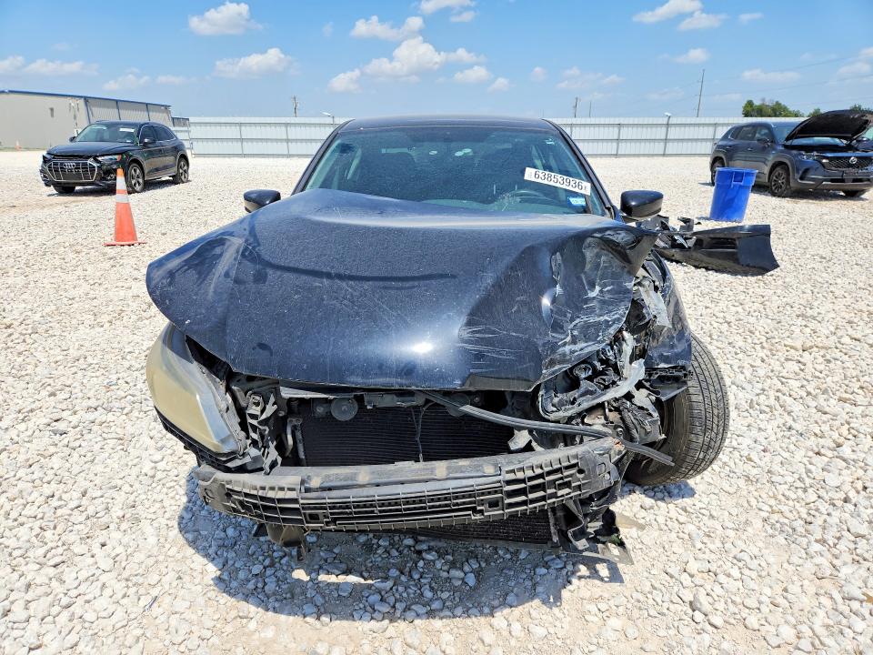 63853936 :رقم المزاد ، 1HGCR2F37DA000191 vin ، 2013 Honda Accord مزاد بيع