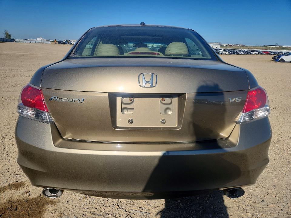 64821566 :رقم المزاد ، 1HGCP36808A800795 vin ، 2008 Honda Accord مزاد بيع