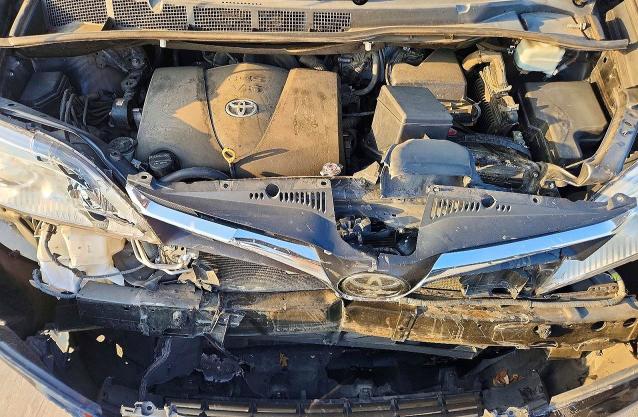 63836436 :رقم المزاد ، 5TDKZ3DC5KS008471 vin ، 2019 Toyota Sienna مزاد بيع