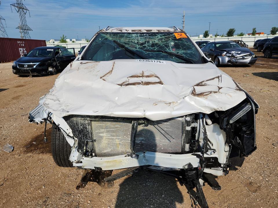 63363176 :رقم المزاد ، 1GYFZDR42RF172368 vin ، 2024 Cadillac Xt4 مزاد بيع