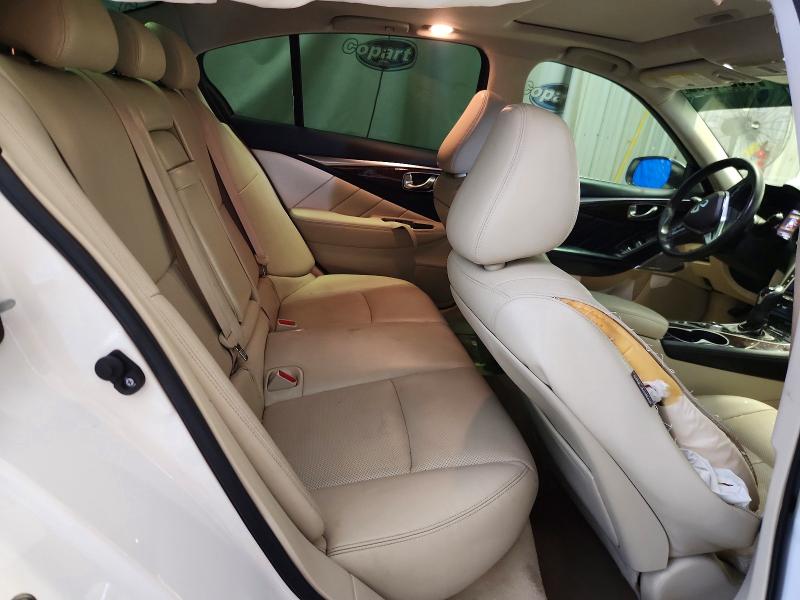 65541656 :رقم المزاد ، JN1EV7AP6JM361676 vin ، 2018 Infiniti Q50 مزاد بيع