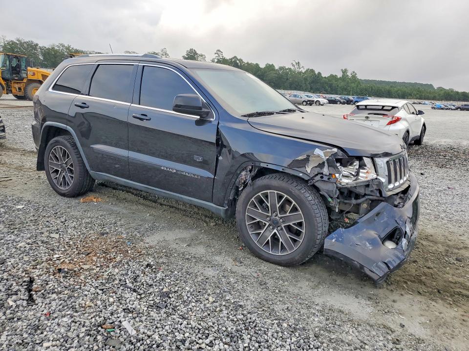 63150586 :رقم المزاد ، 1J4RR4GT8BC627285 vin ، 2011 Jeep Grand Cherokee مزاد بيع