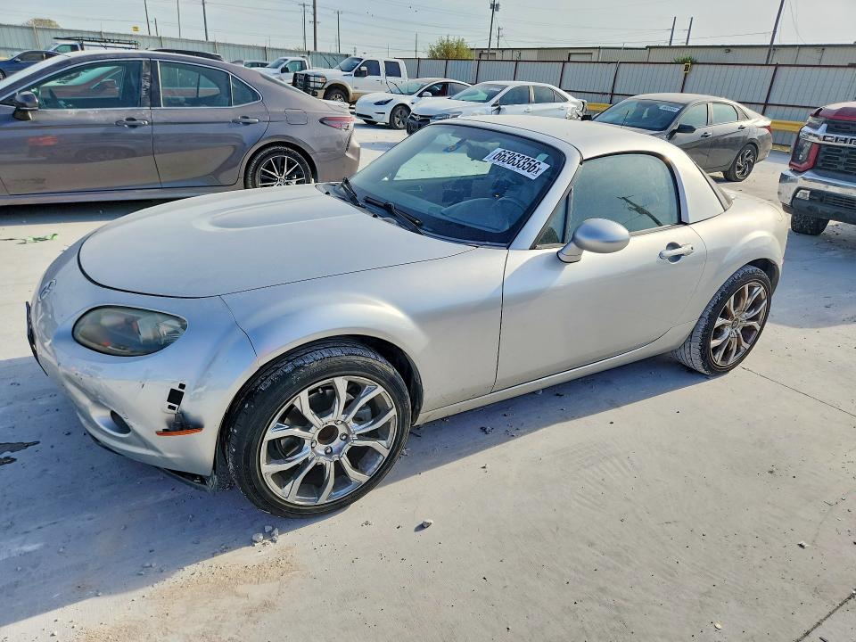 66363356 :رقم المزاد ، JM1NC25F360108059 vin ، 2006 Mazda Mx-5 Miata مزاد بيع