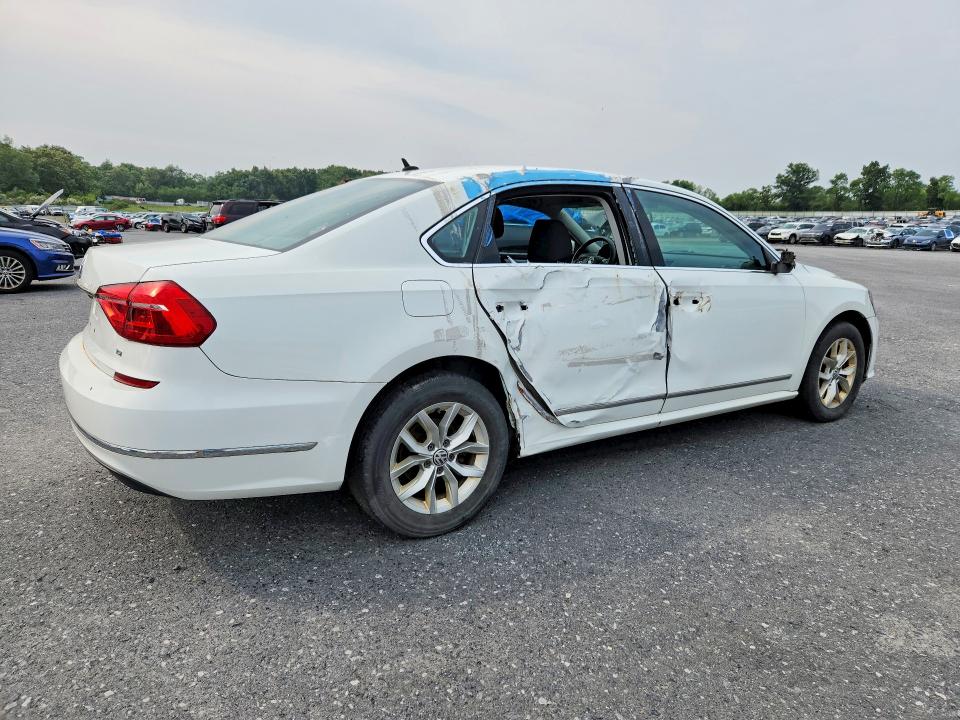 Aukcja sprzedaży 2016 Volkswagen Passat, vin: 1VWAT7A33GC056422, numer aukcji: 64424016