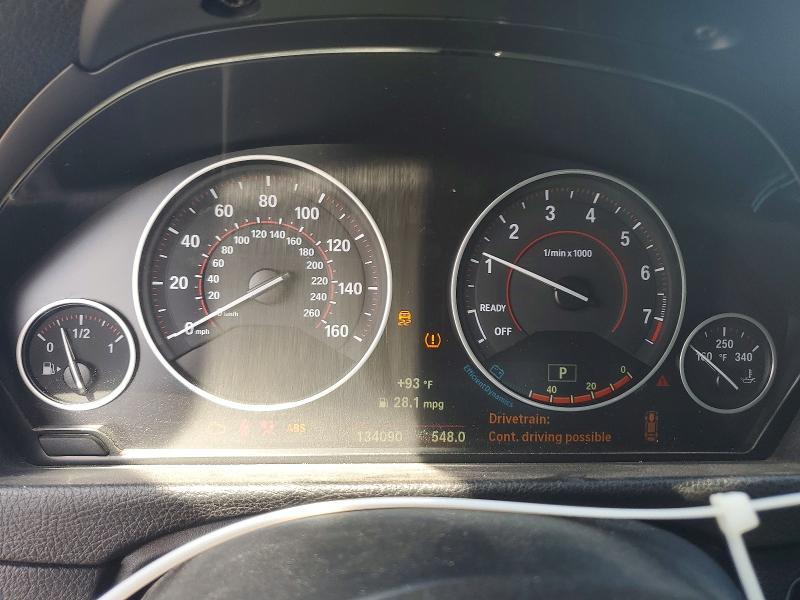 63793496 :رقم المزاد ، WBA8B9C51JEE80823 vin ، 2018 Bmw 330 مزاد بيع