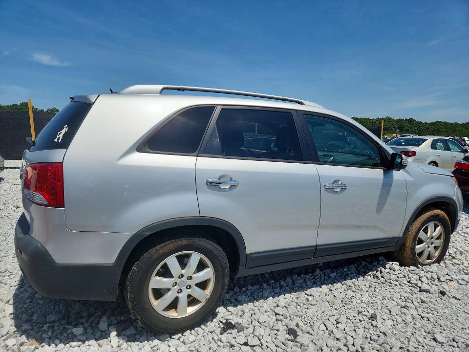 2013 Kia Sorento მანქანა იყიდება აუქციონზე, vin: JTMZD31V476045957, აუქციონის ნომერი: 65619596