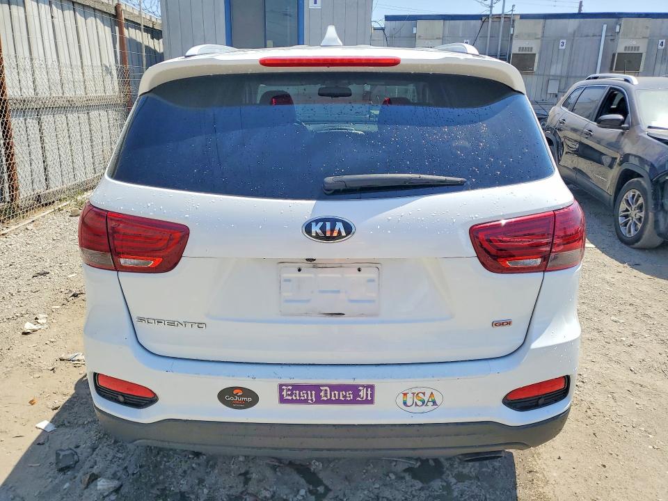2019 Kia Sorento მანქანა იყიდება აუქციონზე, vin: 5XYPG4A3XKG537711, აუქციონის ნომერი: 64160306