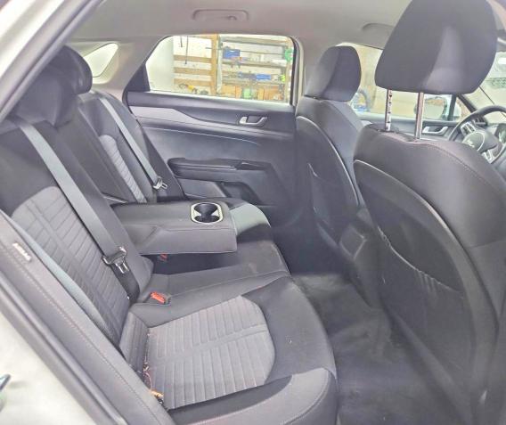 Продажа на аукционе авто 2026 Kia K5, vin: KNAG24J72T5436851, номер лота: 64122656