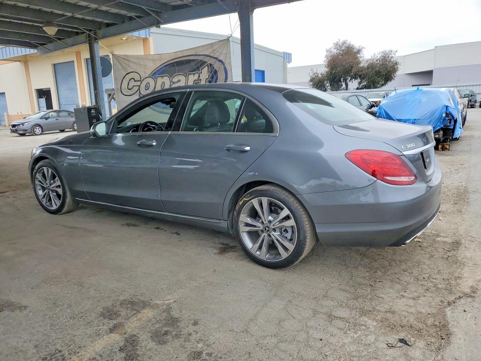 2018 Mercedes-benz C მანქანა იყიდება აუქციონზე, vin: WDDWF4JB9JR409987, აუქციონის ნომერი: 63444026