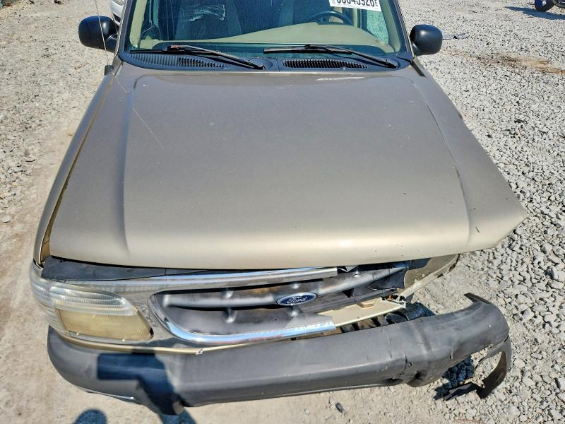2000 Ford Explorer მანქანა იყიდება აუქციონზე, vin: 1FMZU63P5YUB60270, აუქციონის ნომერი: 66043926