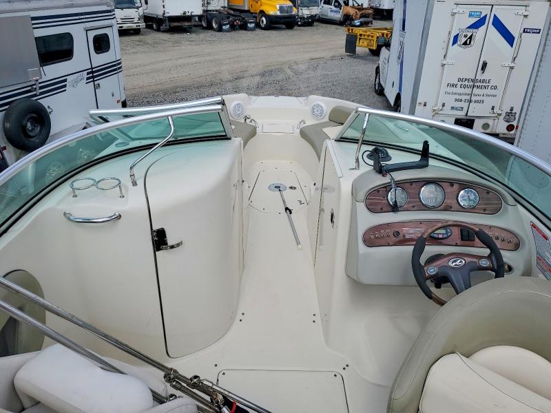 Продаж на аукціоні авто 2005 Sea Ray Boat 240' Sundeck, vin: SERV4733B505, номер лоту: 64297676