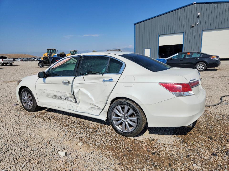 64321976 :رقم المزاد ، 1HGCP3F71CA004606 vin ، 2012 Honda Accord مزاد بيع