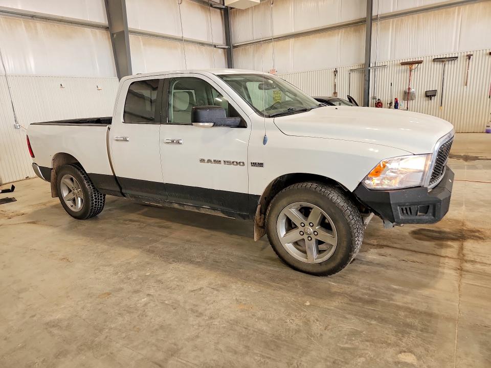 62713726 :رقم المزاد ، 1D7RV1GT8BS532138 vin ، 2011 Dodge Ram 1500 مزاد بيع