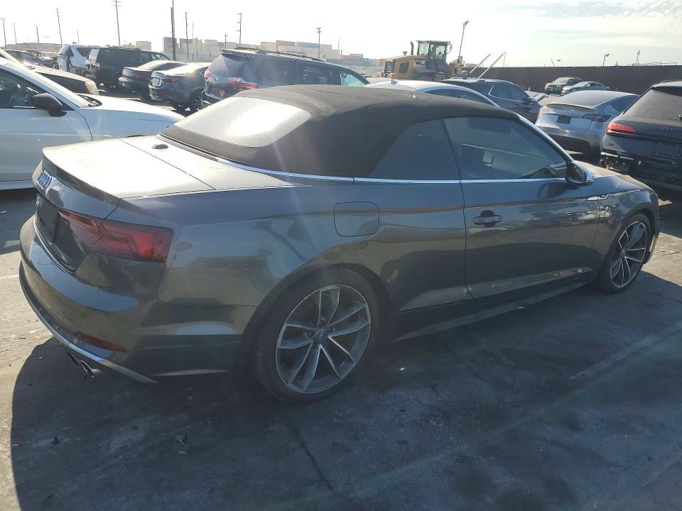 66717176 :رقم المزاد ، WAUY4GF53JN019727 vin ، 2018 Audi S5 مزاد بيع