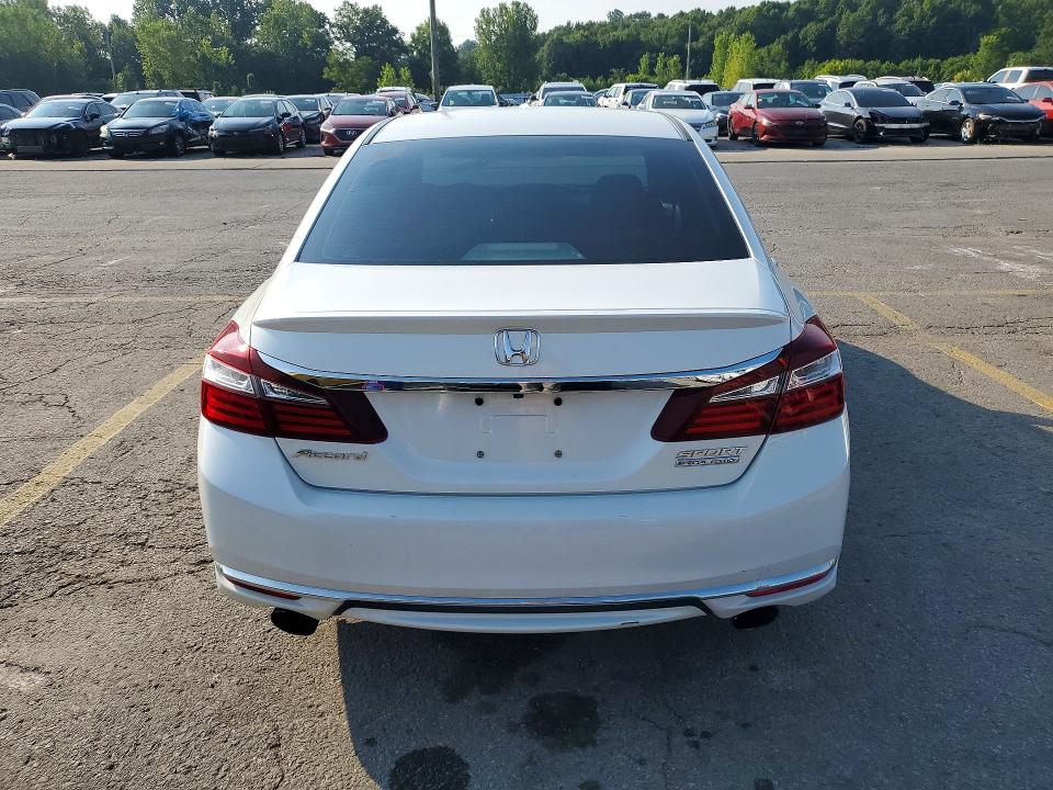 Aukcja sprzedaży 2017 Honda Accord, vin: 1HGCR2F10HA053030, numer aukcji: 63651886