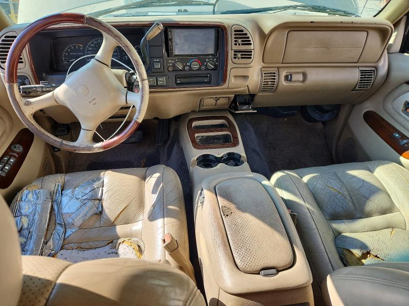 Aukcja sprzedaży 2000 Cadillac Escalade, vin: 1GYEK63R3YR180864, numer aukcji: 63612316