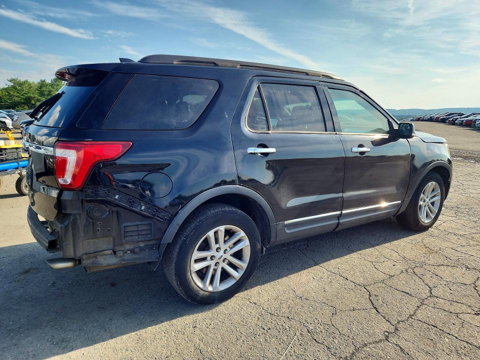 Продаж на аукціоні авто 2017 Ford Explorer, vin: 1FM5K7B81HGB58910, номер лоту: 66984836