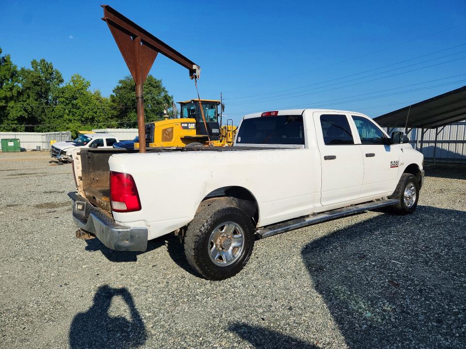 66237696 :رقم المزاد ، 3C6TR5H27FG588321 vin ، 2015 Ram 2500 مزاد بيع