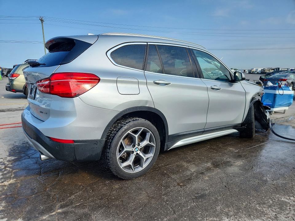 64729336 :رقم المزاد ، WBXHU7C31J5L08100 vin ، 2018 Bmw X1 مزاد بيع