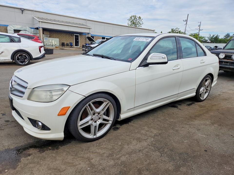63511716 :رقم المزاد ، WDDGF81X98F103486 vin ، 2008 Mercedes-benz C مزاد بيع