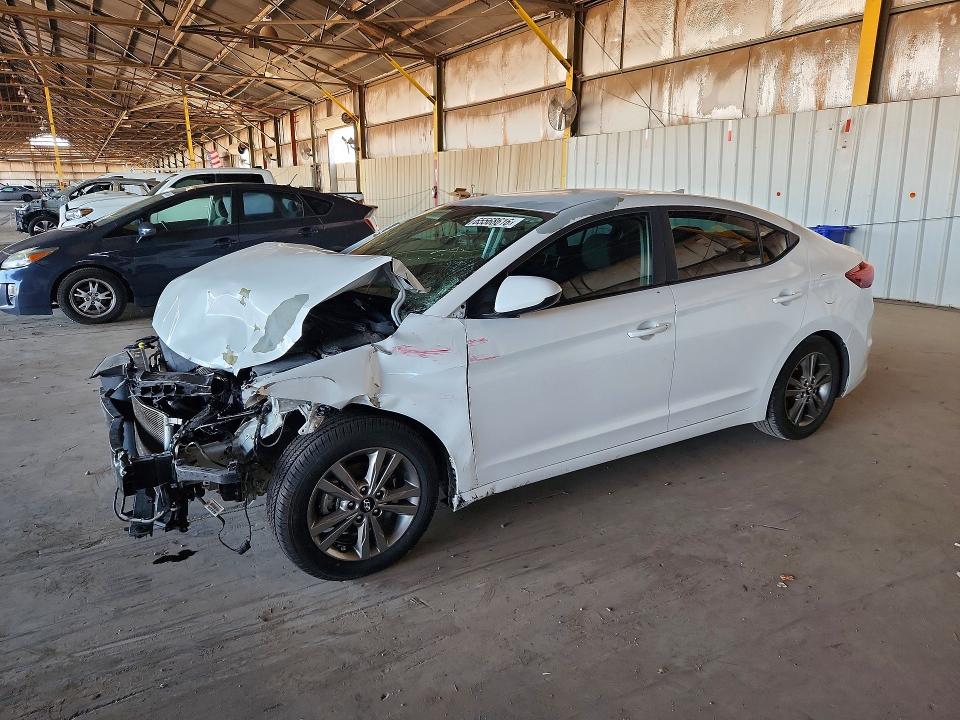 65568616 :رقم المزاد ، 5NPD84LF2JH330857 vin ، 2018 Hyundai Elantra مزاد بيع