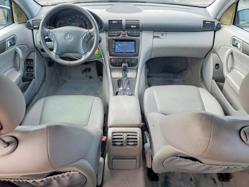 2004 Mercedes-benz C მანქანა იყიდება აუქციონზე, vin: WDBRF40J44A568238, აუქციონის ნომერი: 66311396
