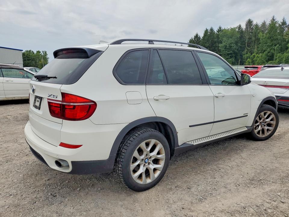 65447686 :رقم المزاد ، 5UXZV4C58CL755731 vin ، 2012 Bmw X5 مزاد بيع